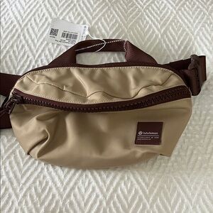 lululemon All day essentials belt bag NWT